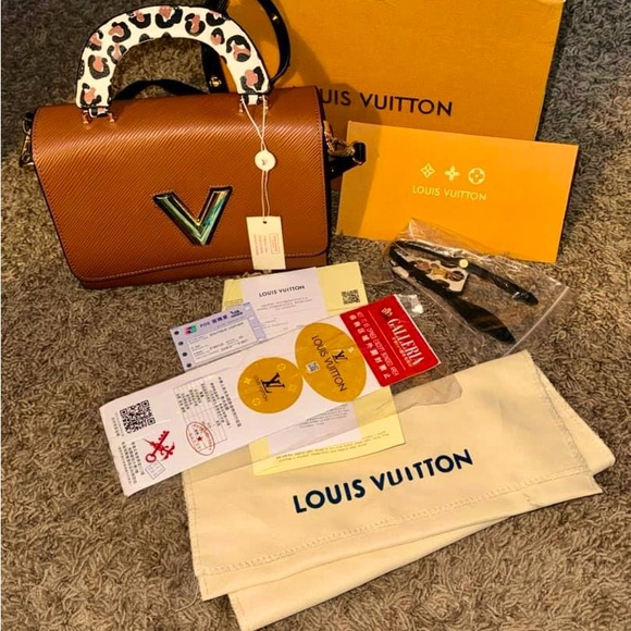 Authentic Louis Vuitton twist style bag. - Picture 1 of 5